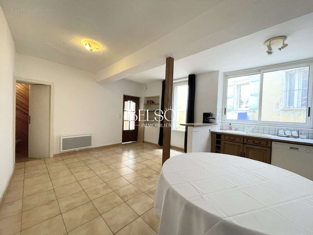 Maison 68 m² à Prades  - photo 5