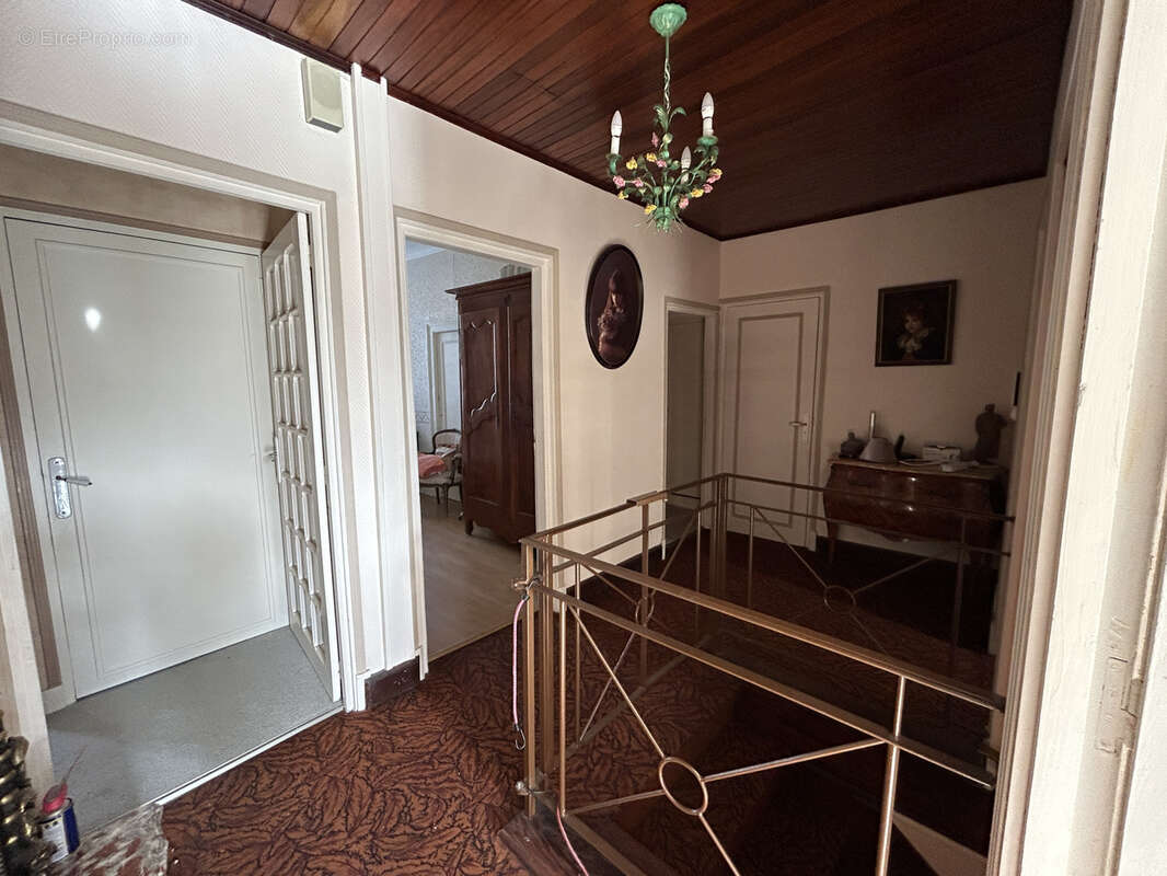 Maison à COMMENTRY