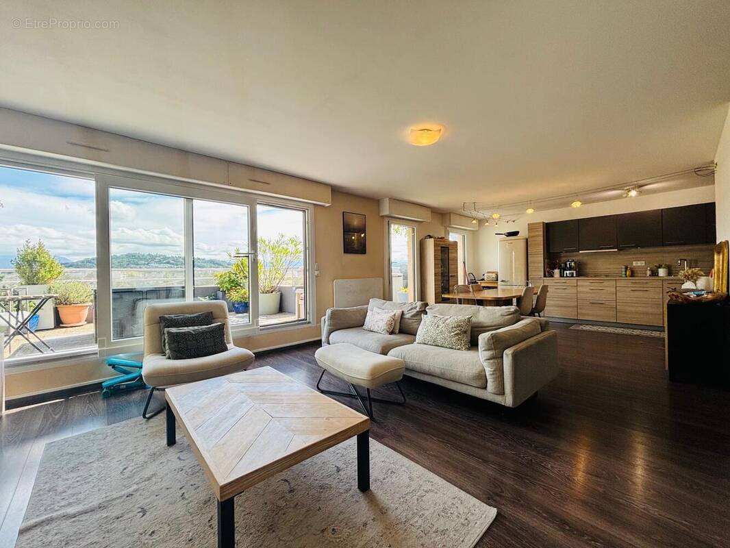 Appartement à ANNEMASSE