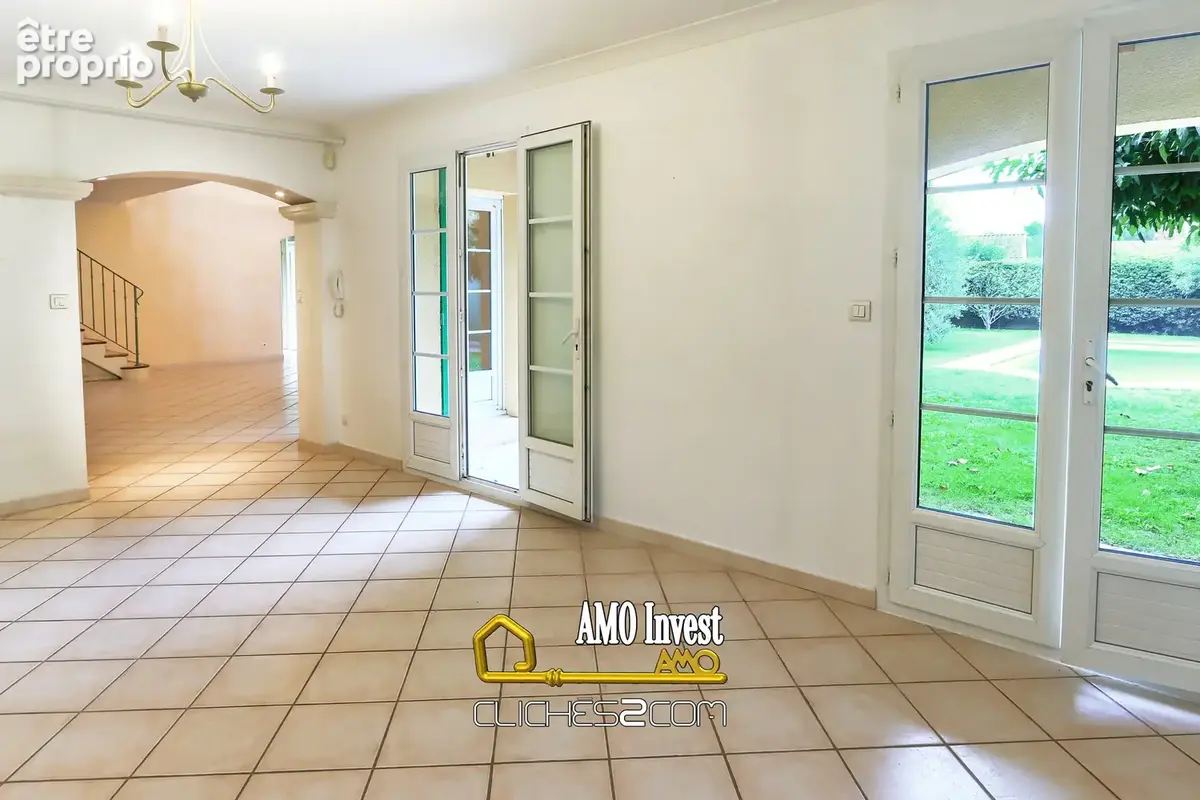 Villa 146 m2 jardin 1000 m2 et piscine - photo 9