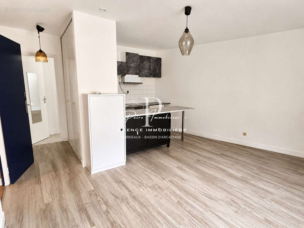 Appartement 29 m² à Bordeaux  - photo 3