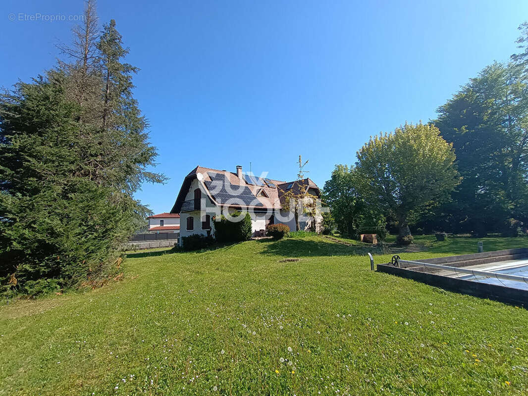 Maison à BOURGOIN-JALLIEU