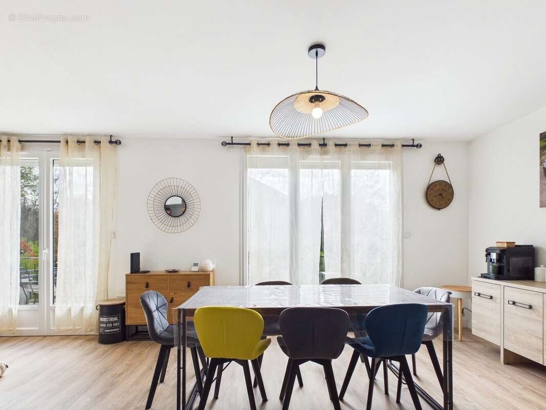 Maison à VILLECHETIF