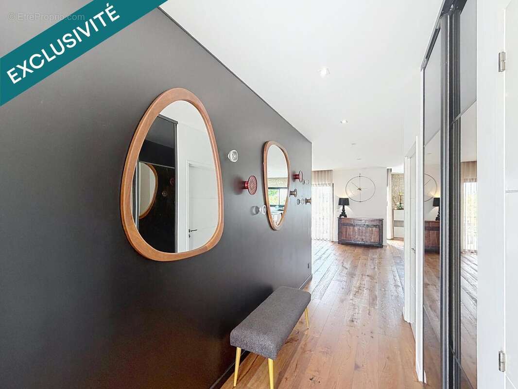 Maison 215 m² à Gueux  - photo 2