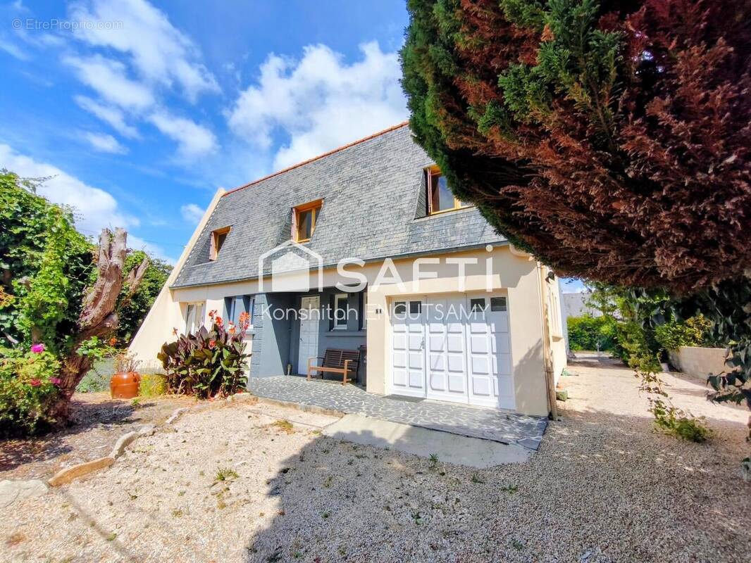 Photo 1 - Maison à PLOUIGNEAU