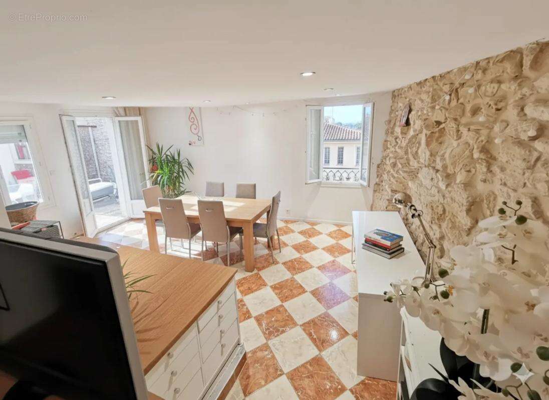 Maison à FONTENAY-SAINT-PERE