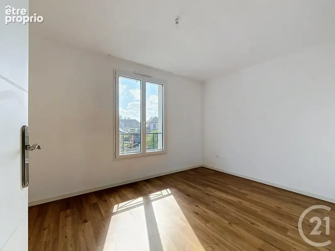 Maison 7 pièces 172 m² à vendre à Chartres (28000) - photo 13