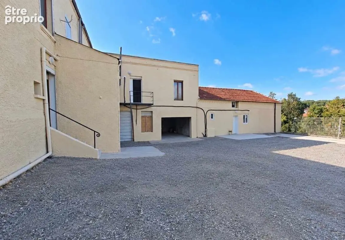 Appartement à GUISE