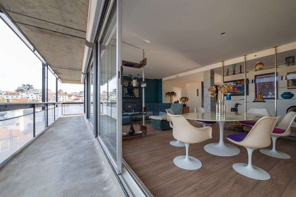 Appartement à CHAMALIERES