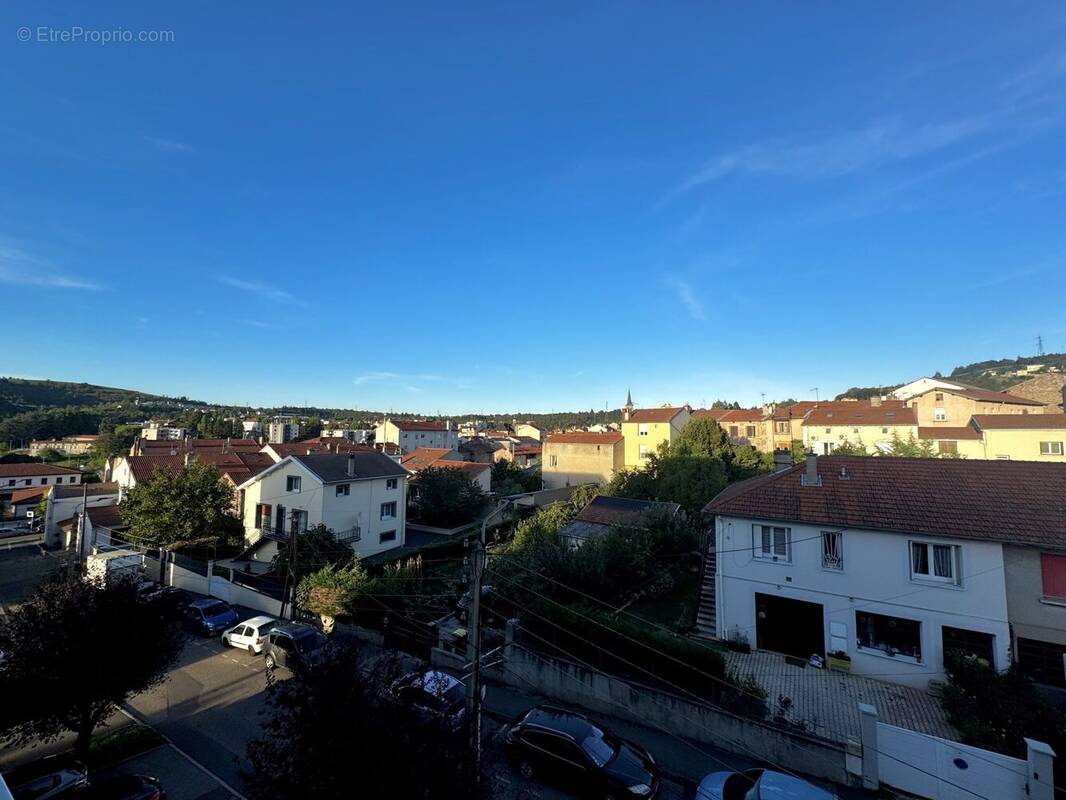 Appartement à LA RICAMARIE