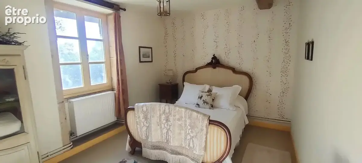 AUTHENTIQUE !!! Grande et belle maison en pierre dans un cadre préservé - photo 25