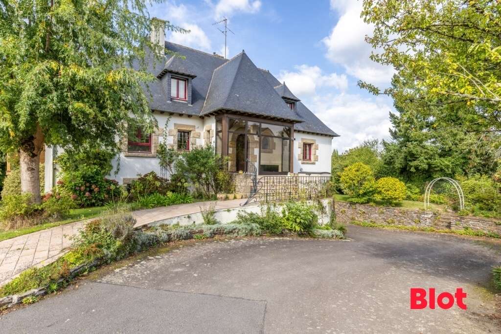 Maison à FOUGERES