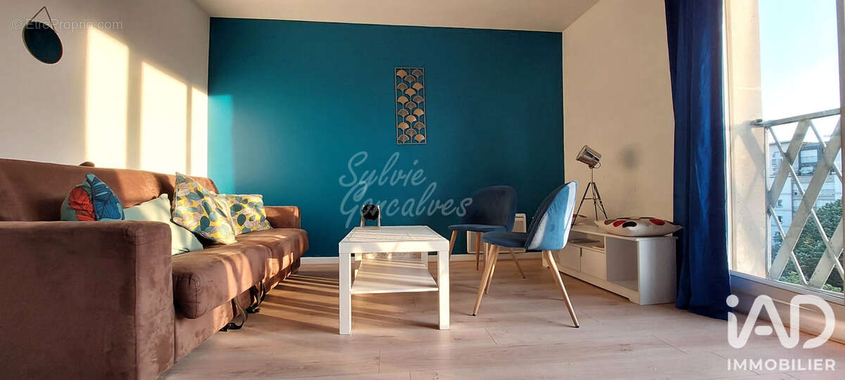 Appartement 56 m² à Saint-Denis  - photo 4