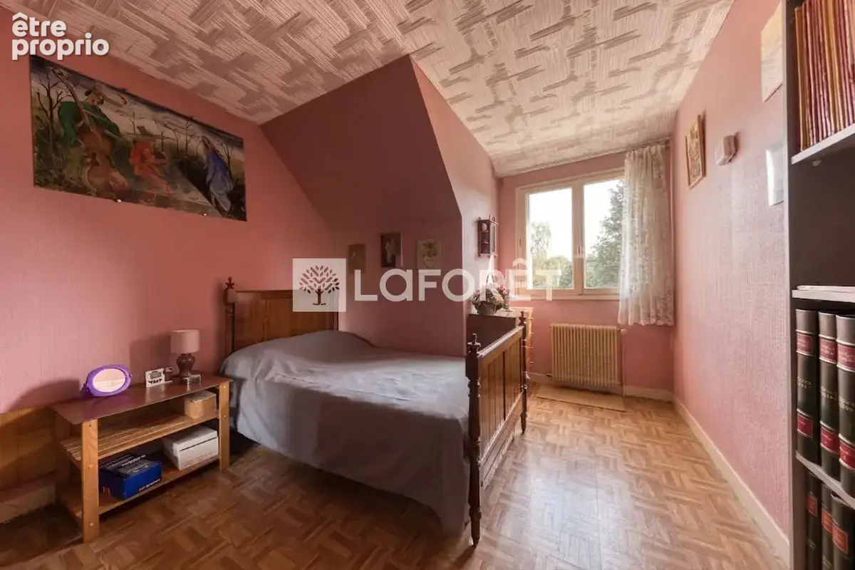 Maison Pontault Combault 6 pièce(s) 120m2 - photo 8