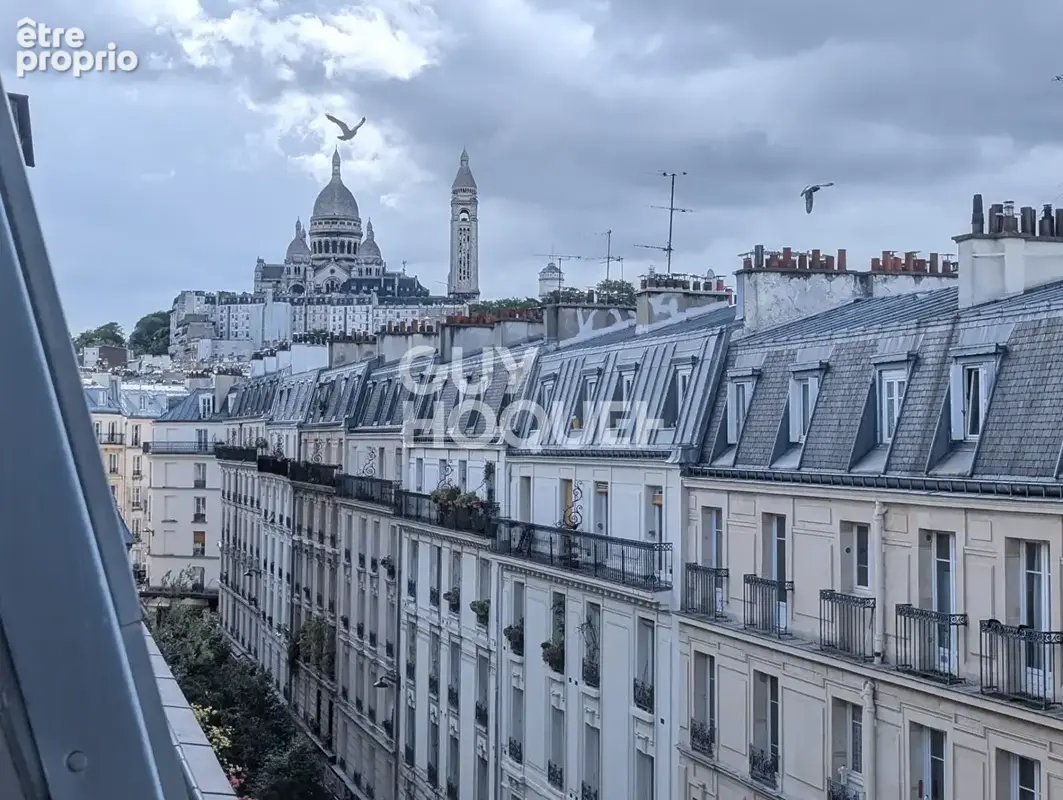 Appartement à PARIS-18E