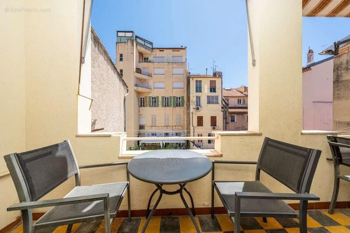 Appartement à CANNES