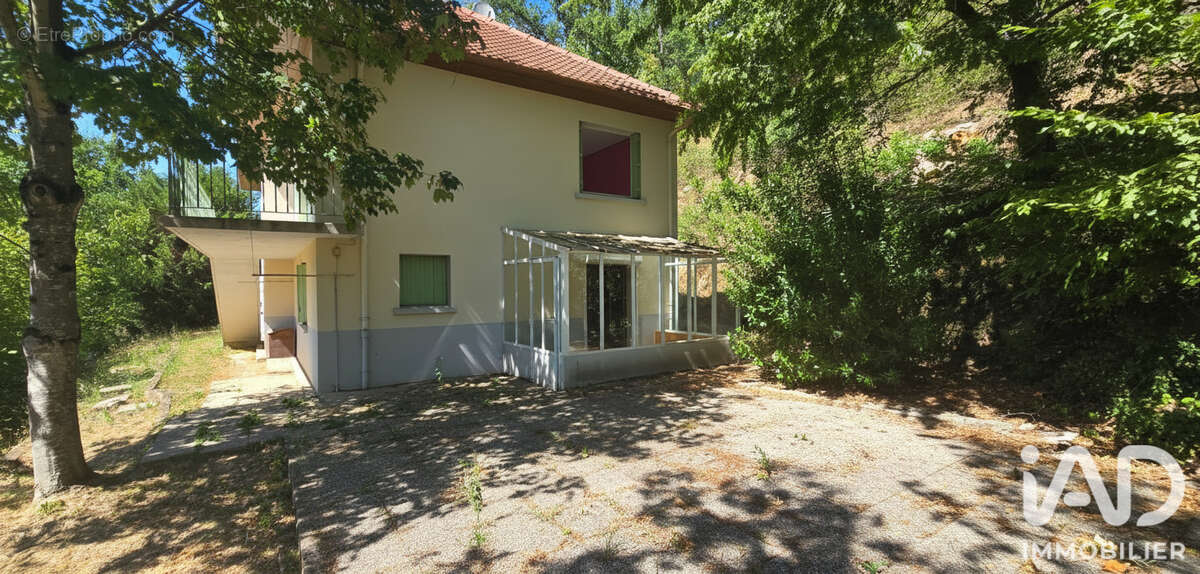 Maison 109 m² à Meaulne  - photo 2