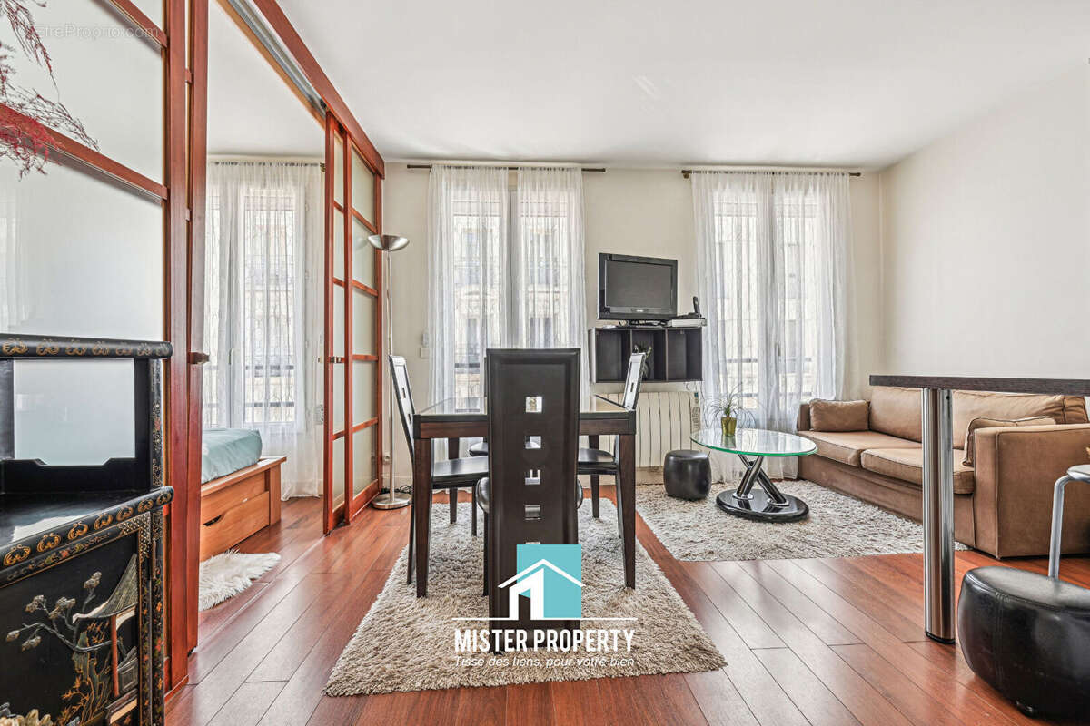 Appartement à LEVALLOIS-PERRET