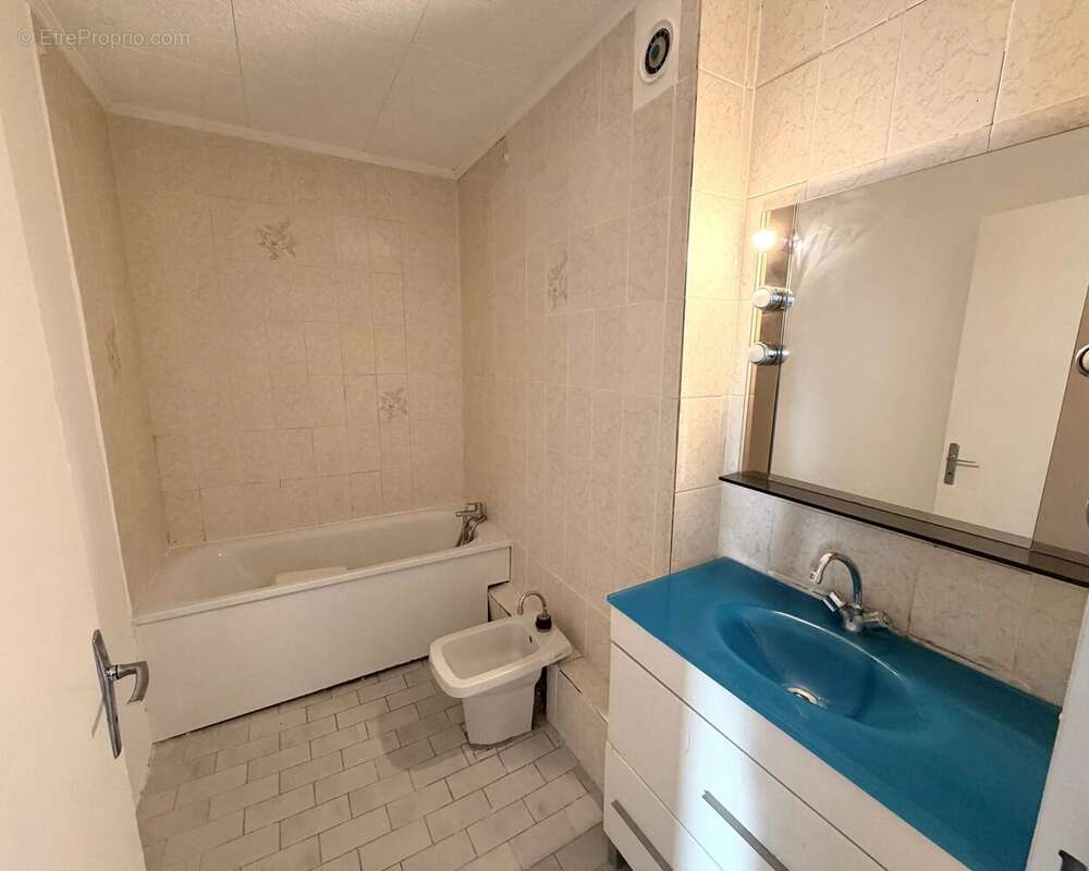 Appartement à VITROLLES