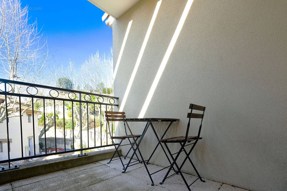 Appartement à SAINT-CHAMAS