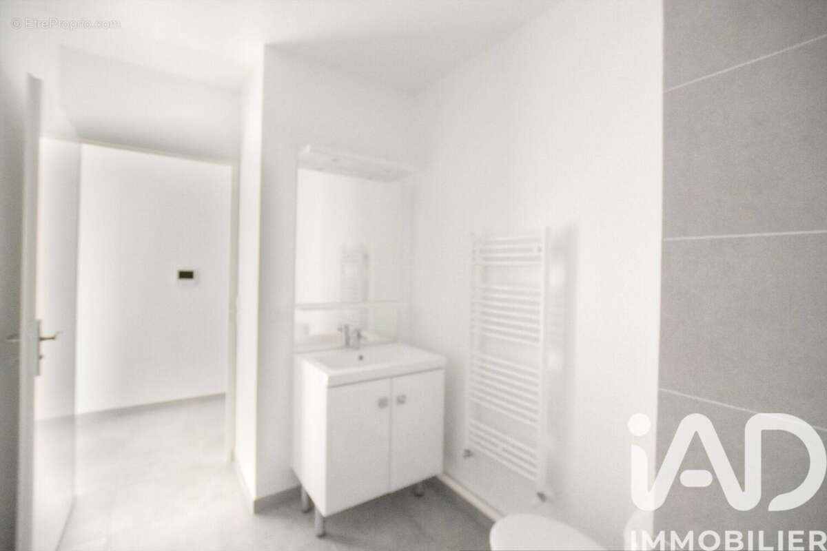 Photo 4 - Appartement à MENNECY