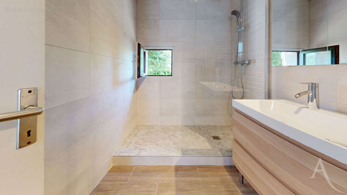 Maison Biviers 6 pièces 132 m2 - photo 11