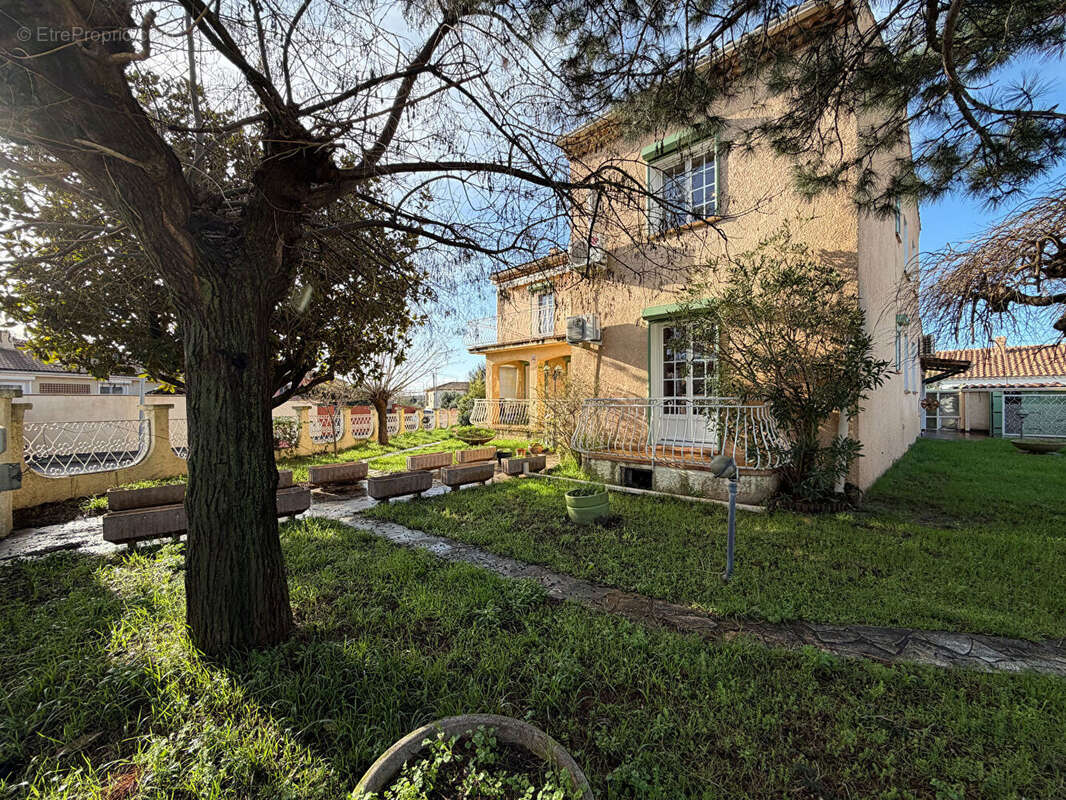 Maison à MIRAMAS