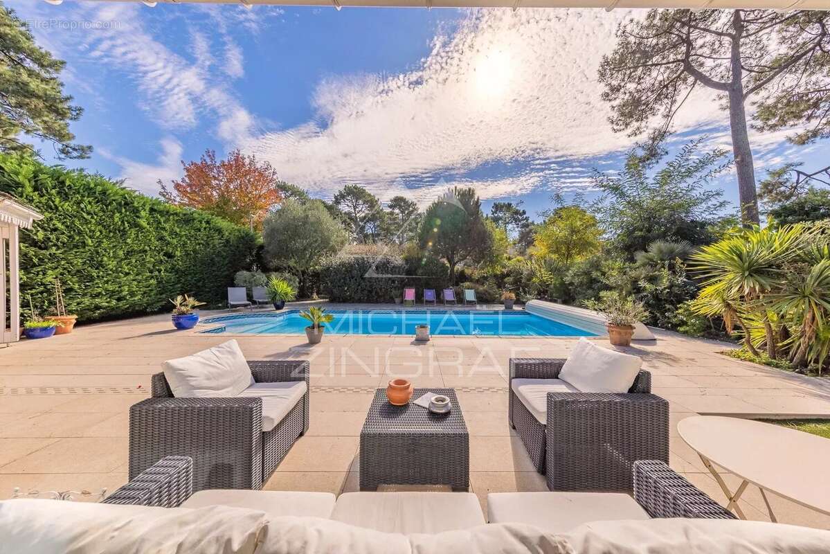 Maison à LE BOUSCAT