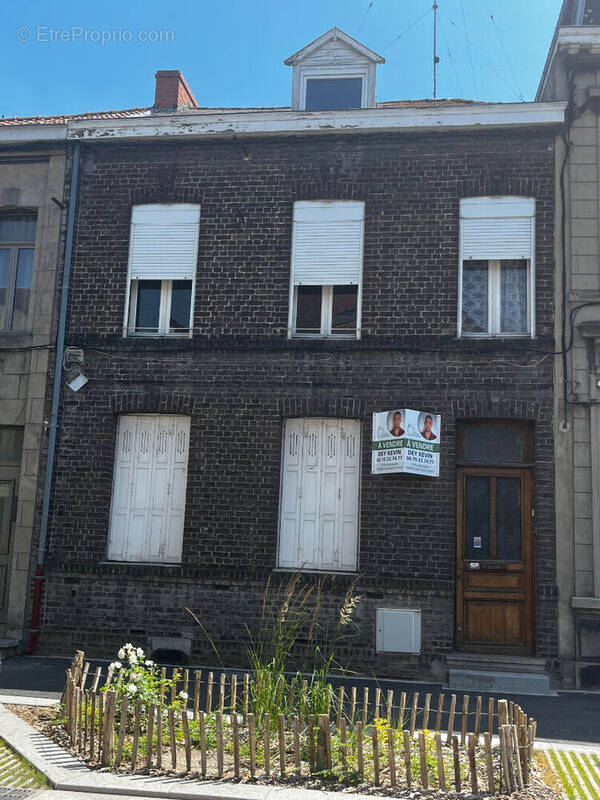 Maison à FRESNES-SUR-ESCAUT