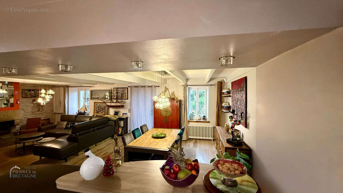 Maison à GUIPRONVEL