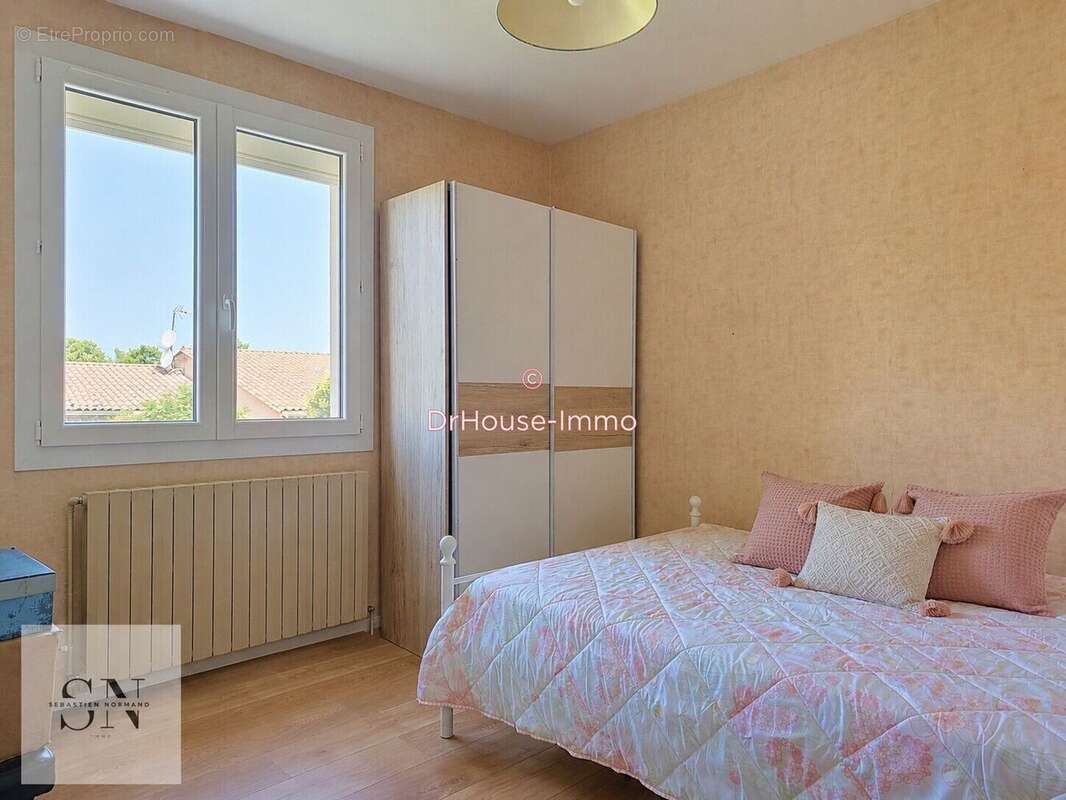 Maison 85 m² à Villeneuve-Sur-Lot  - photo 8