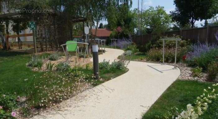 Appartement à SATHONAY-CAMP