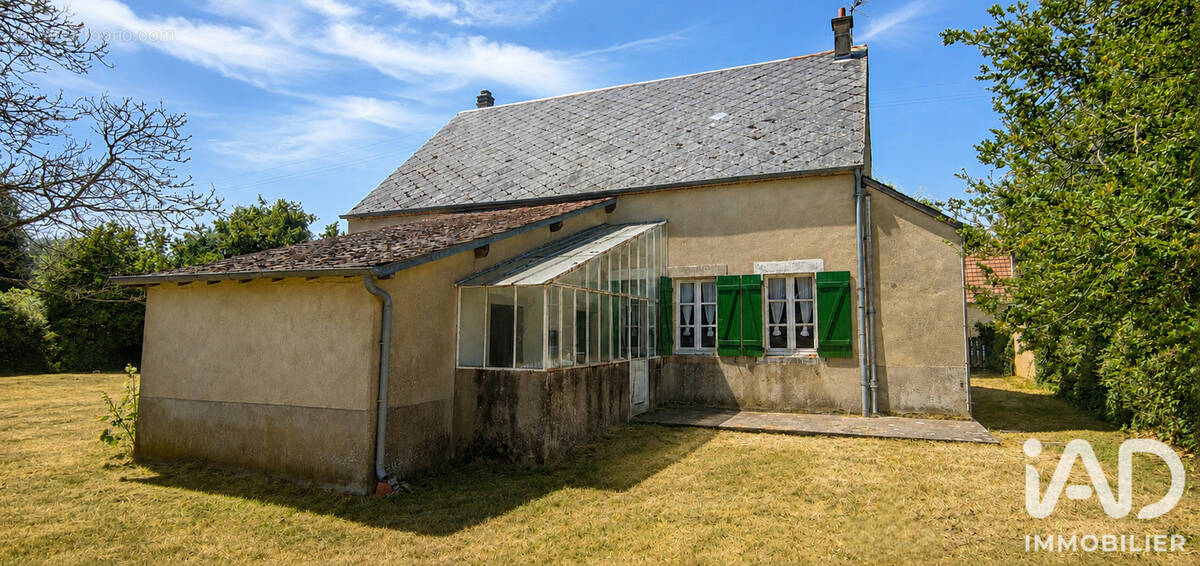 Photo 1 - Maison à COUY