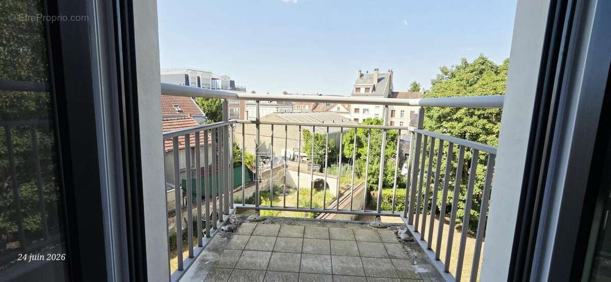 Appartement 4 pièces de 96 m² avec balcon, ascenseur et 2 parkings, Secteur gare de Mantes-la-Jolie - photo 8