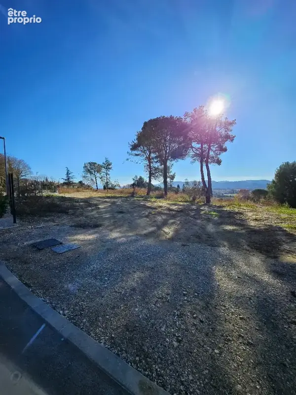 Terrain 409 m² à Cadenet  - photo 2