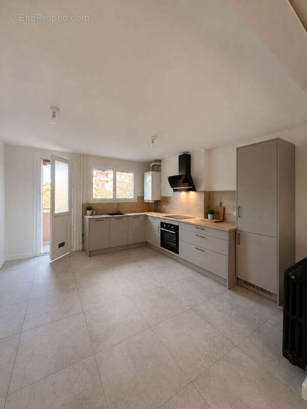 T4 rénové - coeur des minimes - balcon - parking - petite copropriété - photo 4