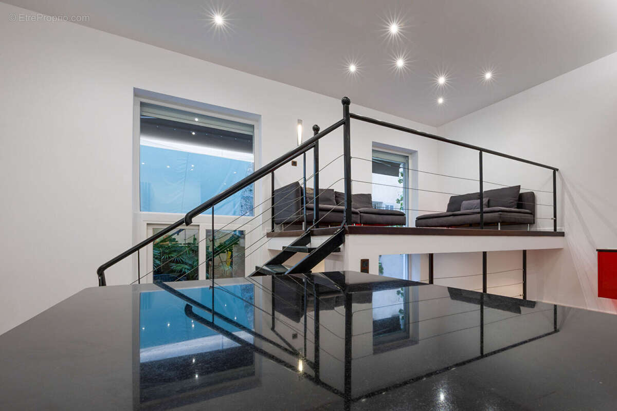 Appartement à MARSEILLE-6E