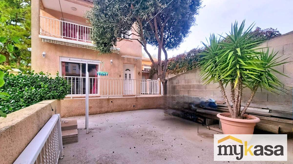 Maison à PORT-DE-BOUC