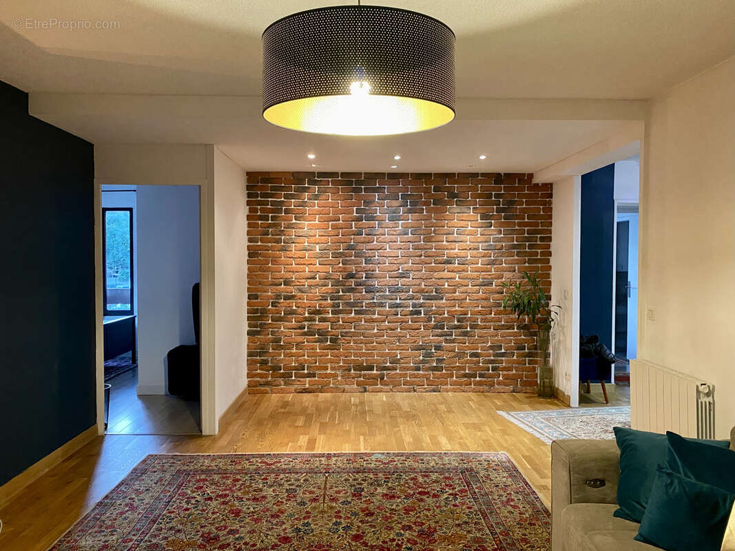 Appartement à LYON-9E