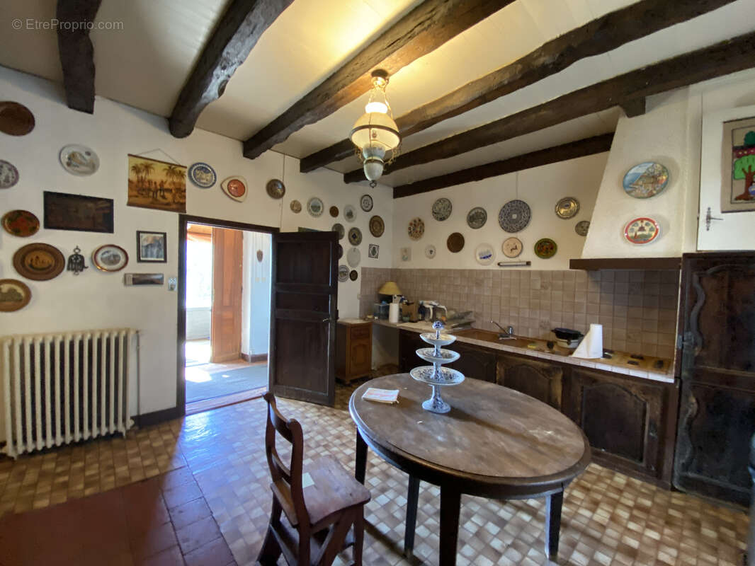 Maison à LACAPELLE-CABANAC