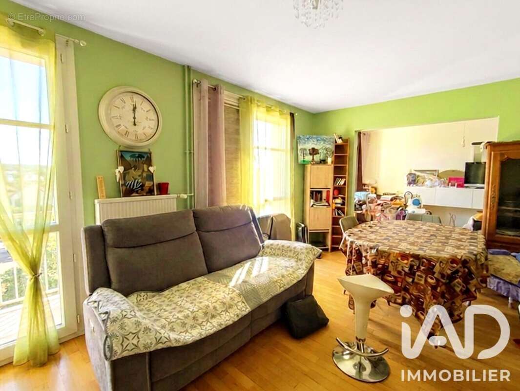 Appartement 81 m² à Valence  - photo 3