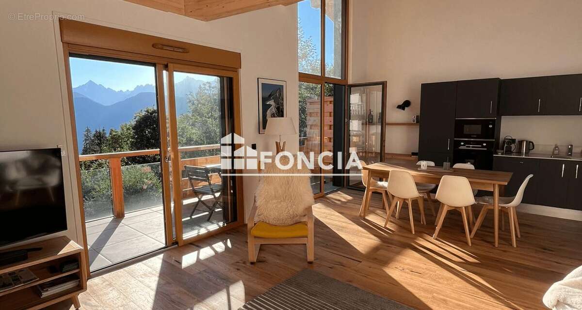 Appartement à COMBLOUX