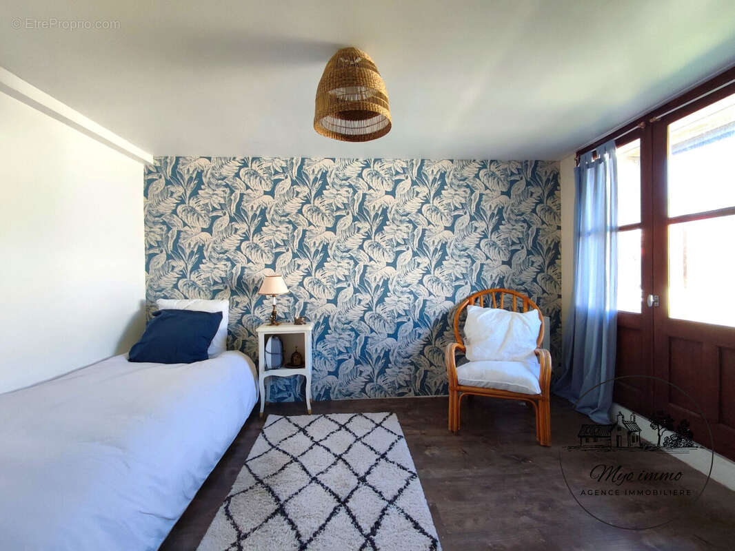 chambre T2 - Maison à BOURGNEUF-EN-RETZ
