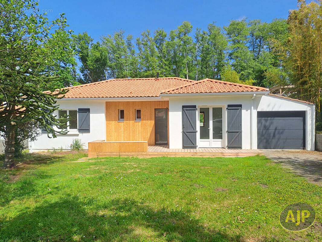 Maison à CHALLANS