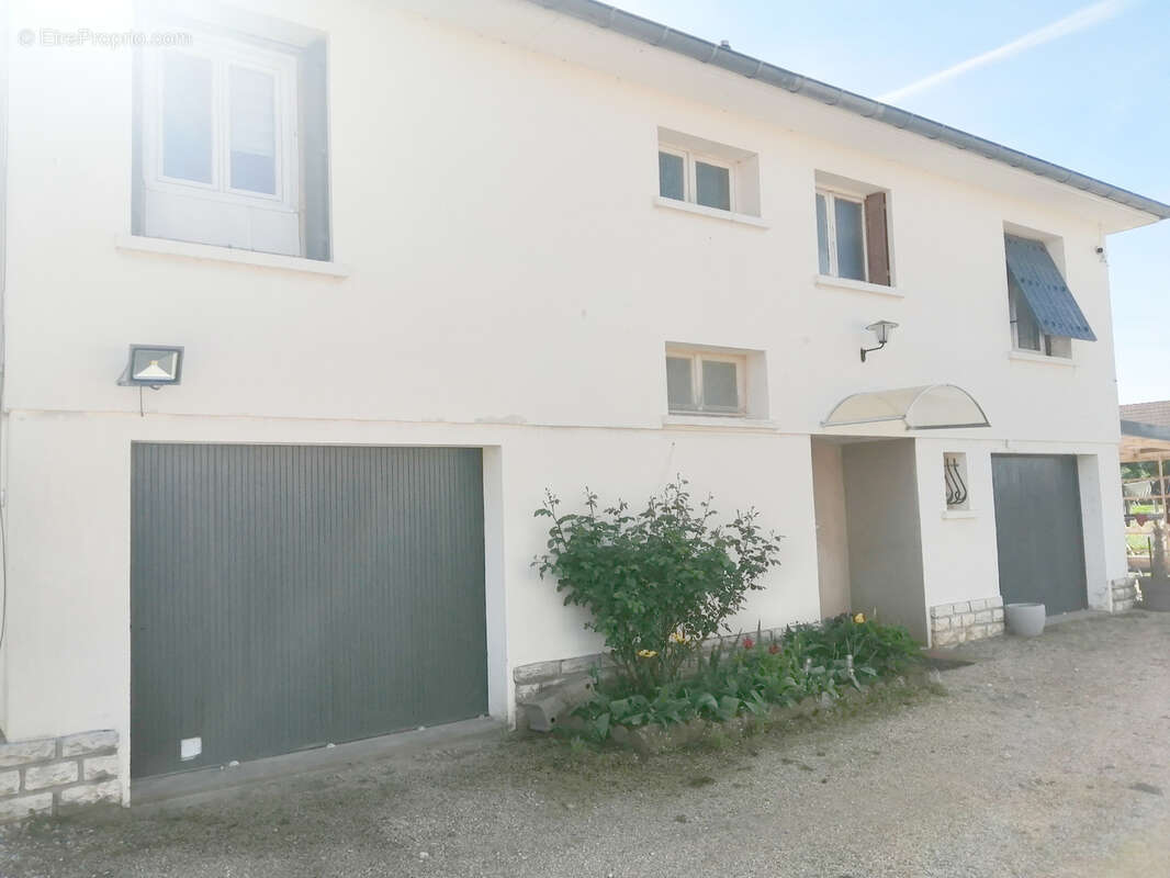 Maison à LOUHANS