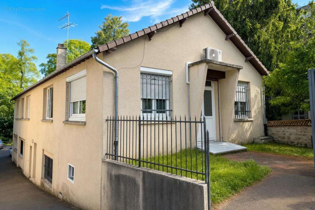 Appartement à CORBEIL-ESSONNES