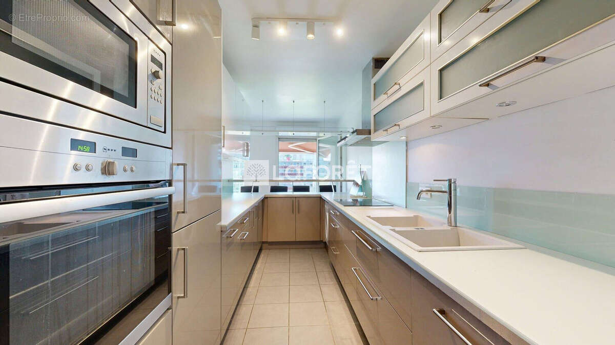 Appartement à NANTERRE