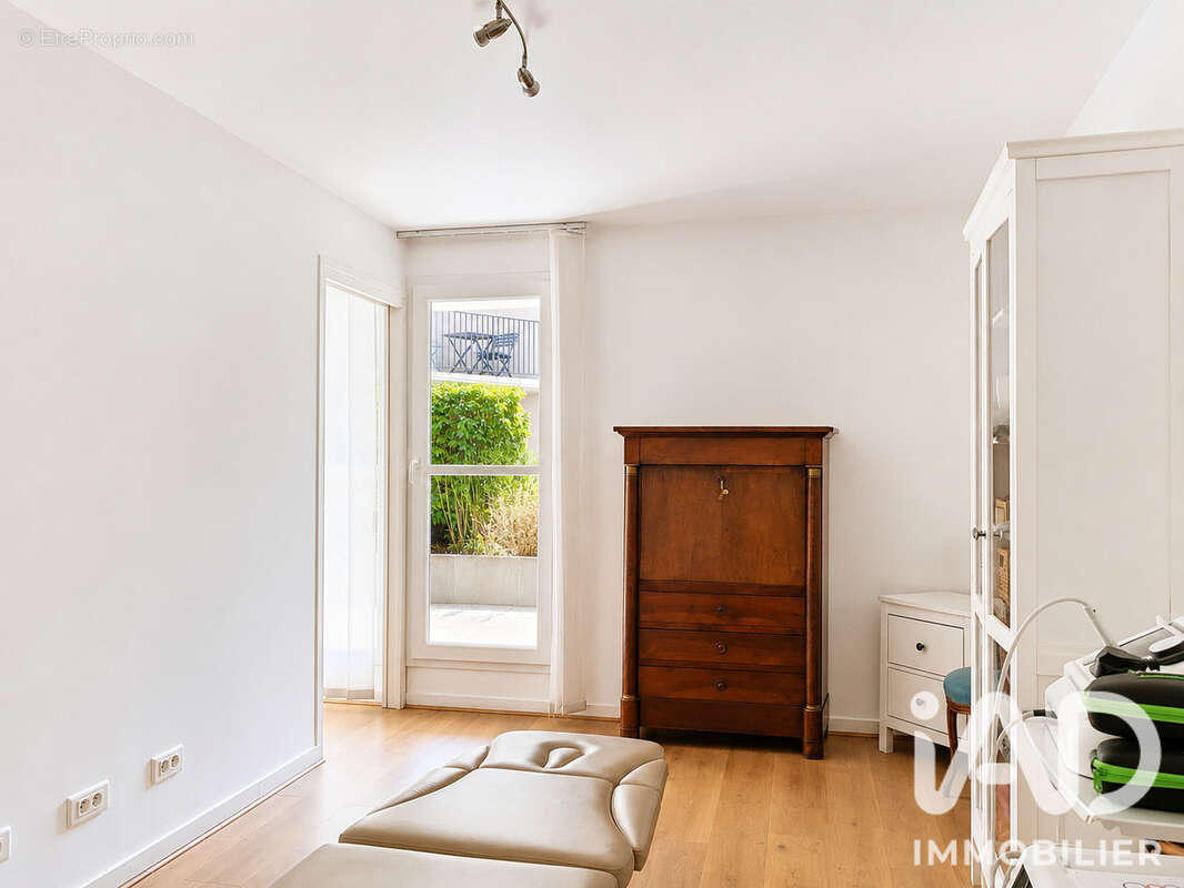 Commerce 84 m² à Dourdan  - photo 3