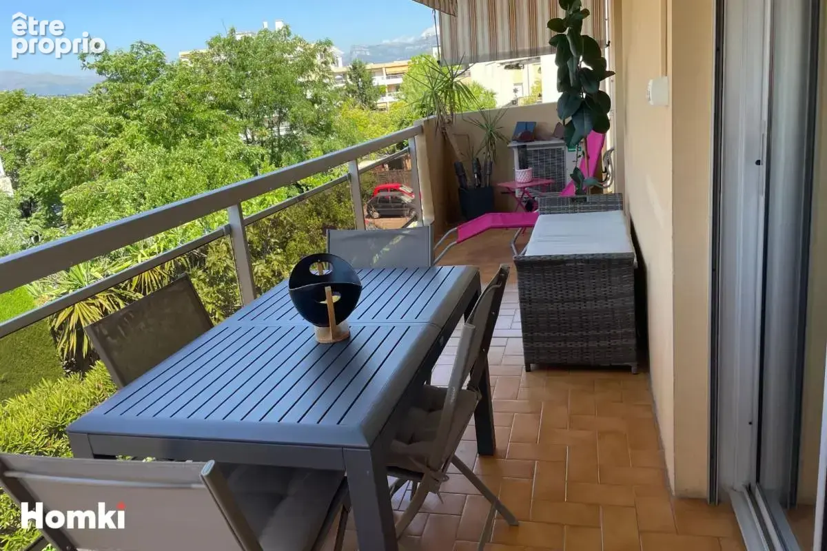Appartement T3 de 63 m² à Nice 06200, Avenue Sainte-Marguerite - photo 7