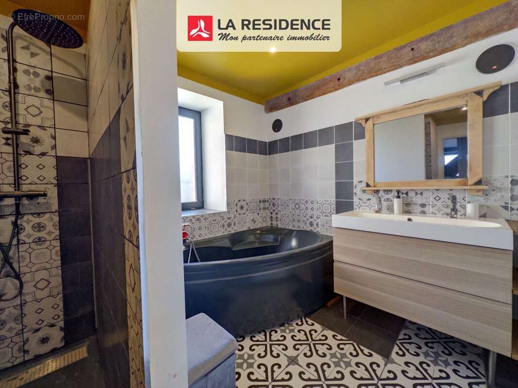 Maison à MONTAINVILLE